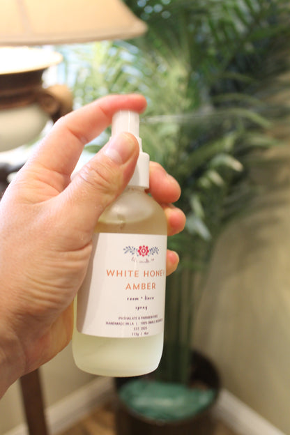 White Honey Amber 4 oz. Room + Linen Spray